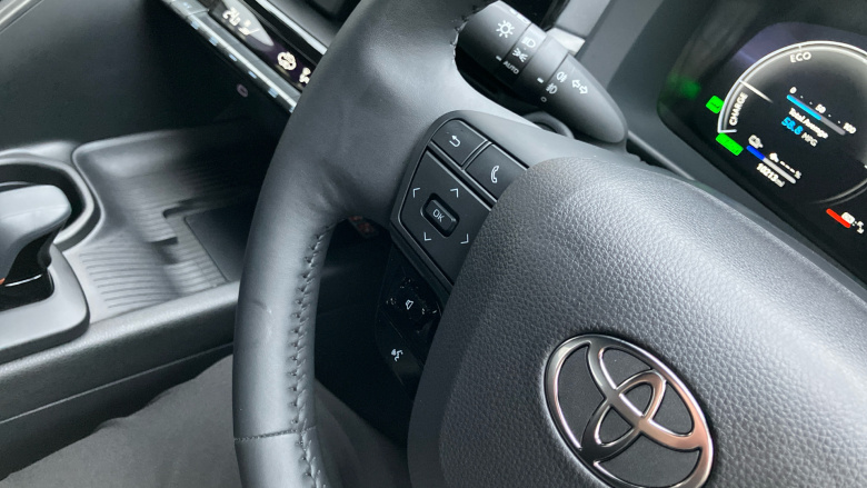 Toyota C-HR 2.0 PHEV Design 5dr CVT Hatchback